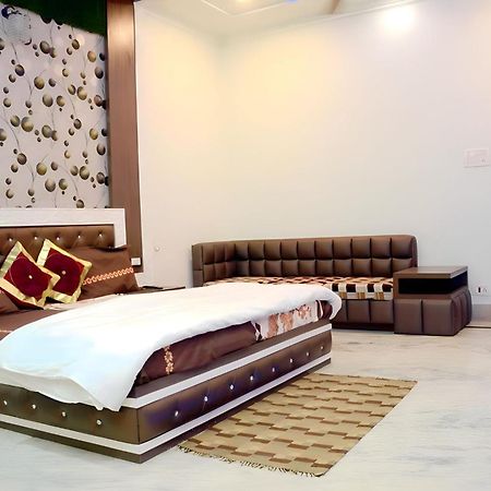Taj Square A Luxurious Family Homestay Agra  Ngoại thất bức ảnh