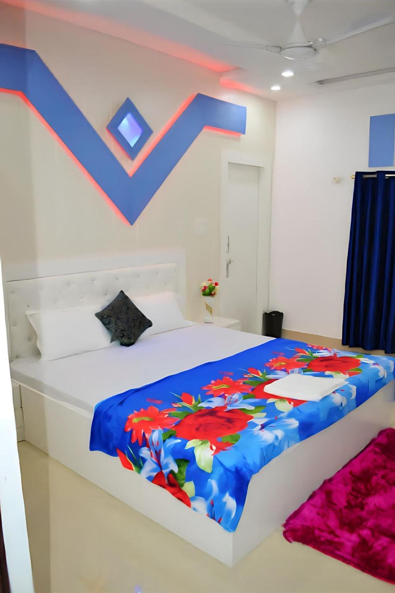 Taj Square A Luxurious Family Homestay Agra  Ngoại thất bức ảnh