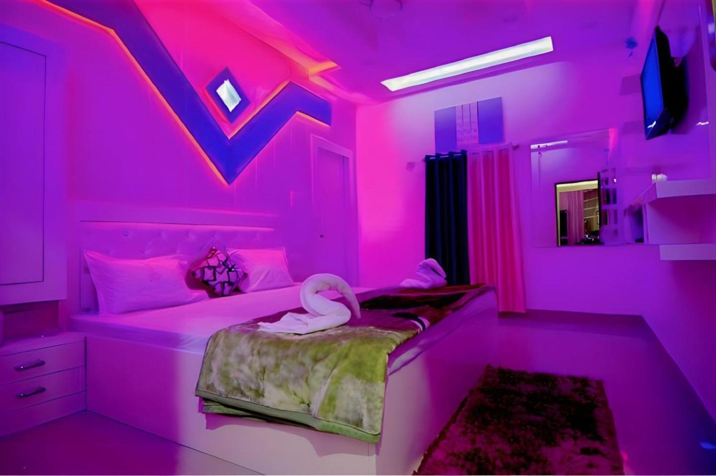 Taj Square A Luxurious Family Homestay Agra  Ngoại thất bức ảnh