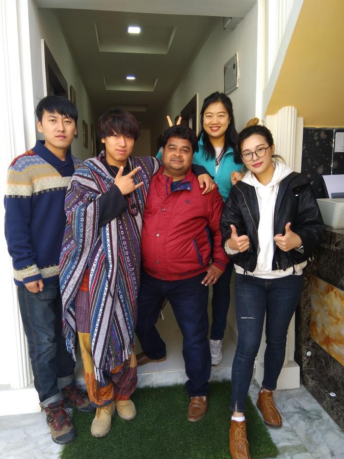 Taj Square A Luxurious Family Homestay Agra  Ngoại thất bức ảnh