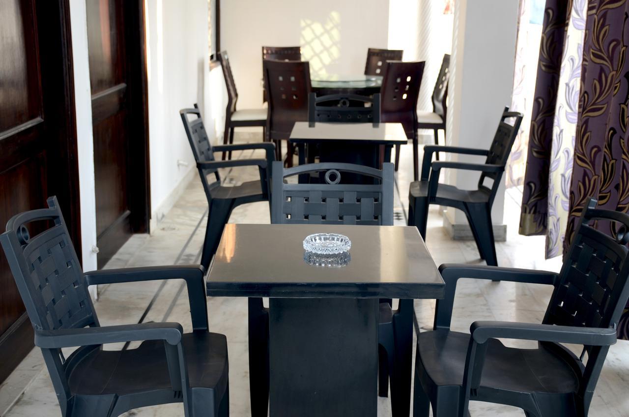Taj Square A Luxurious Family Homestay Agra  Ngoại thất bức ảnh