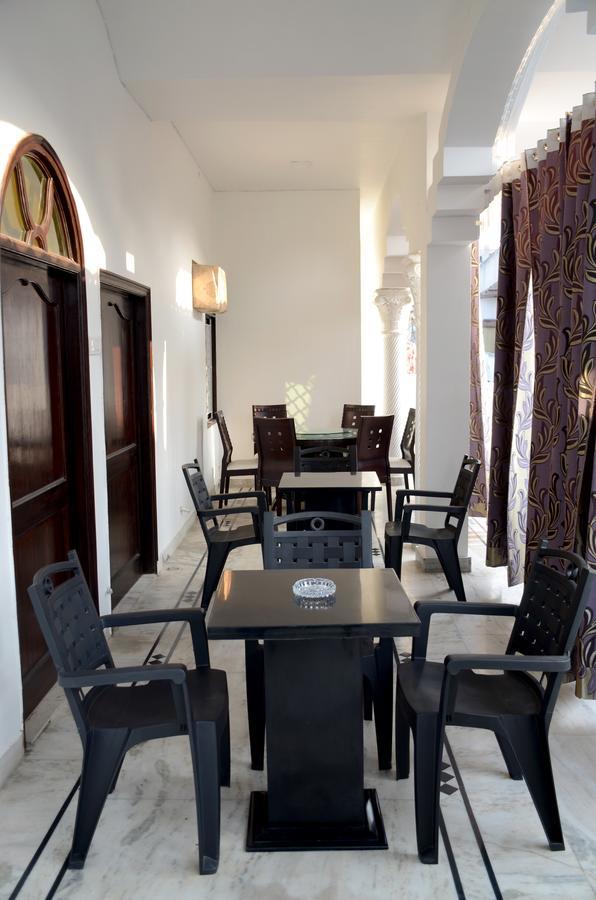 Taj Square A Luxurious Family Homestay Agra  Ngoại thất bức ảnh